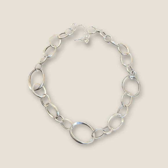 Fossil Silver Tone Oval Link Necklace - Picture 1 of 3